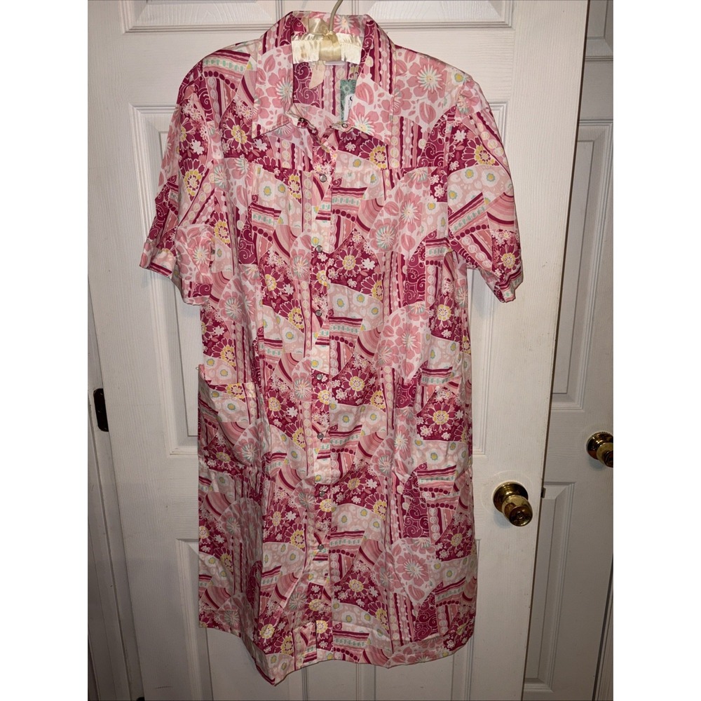 NWT National L House Dress Pink Patchwork Floral Pearl Snap Patio Muumuu Pockets